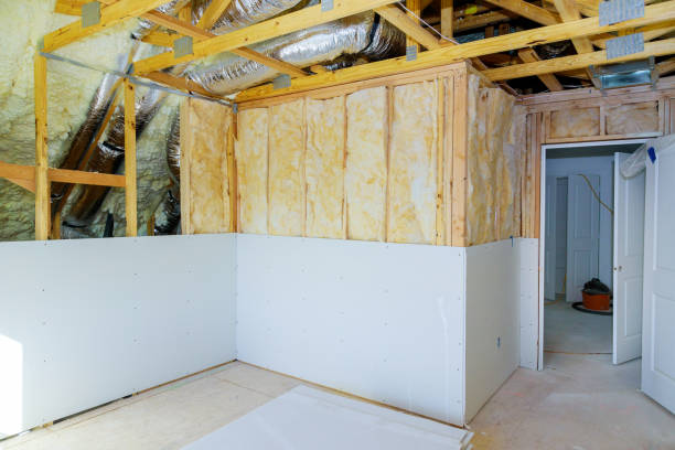 Best Insulation Repair Services  in Garnett, KS